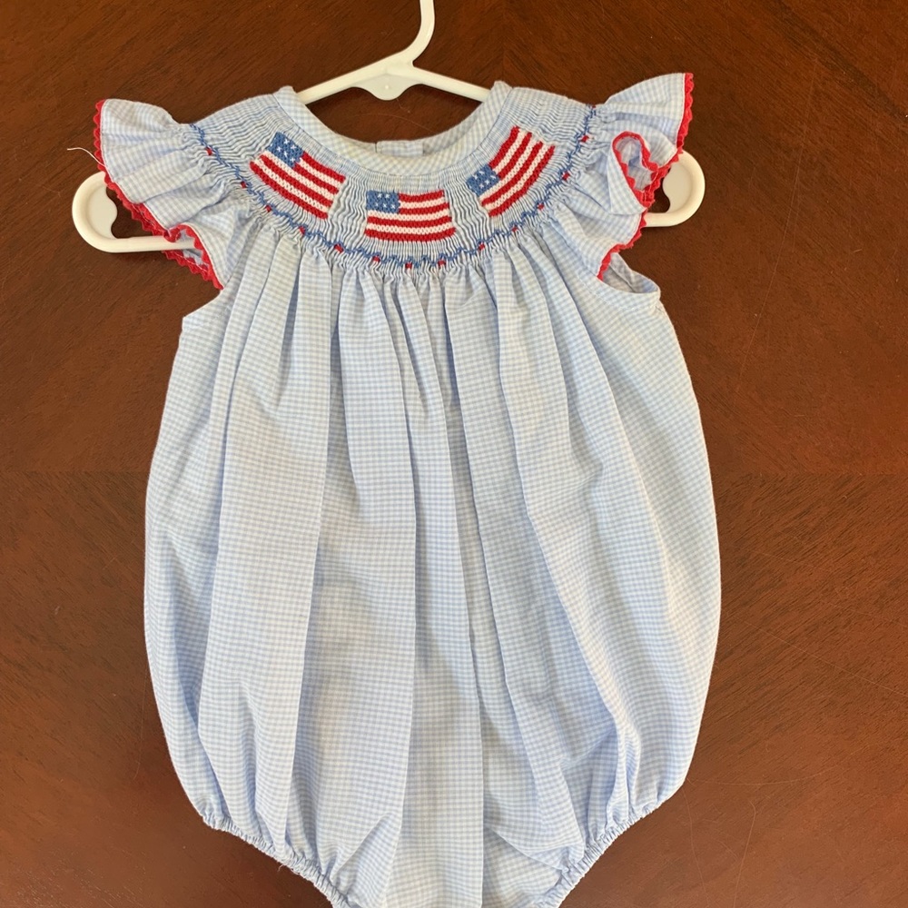 Children’s Smocked American flag bubble